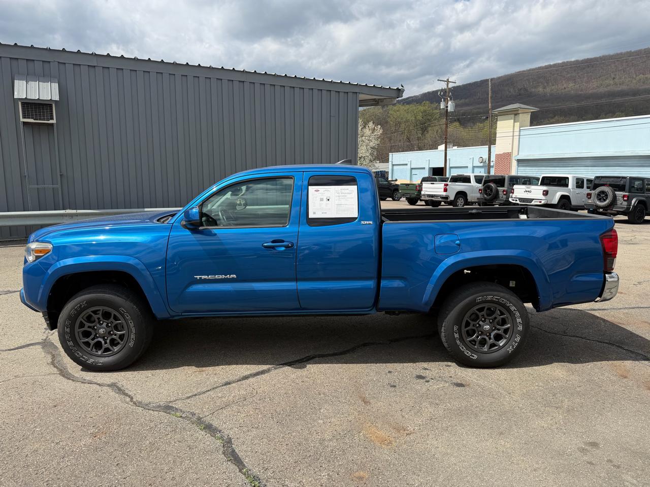 Toyota Tacoma  2018