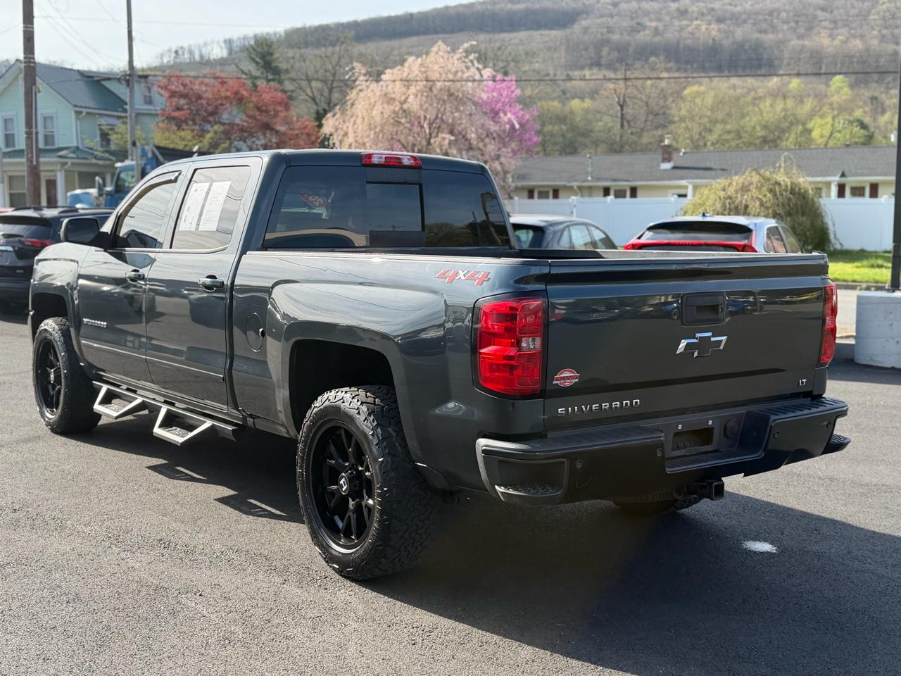 Chevrolet Silverado 1500  2018