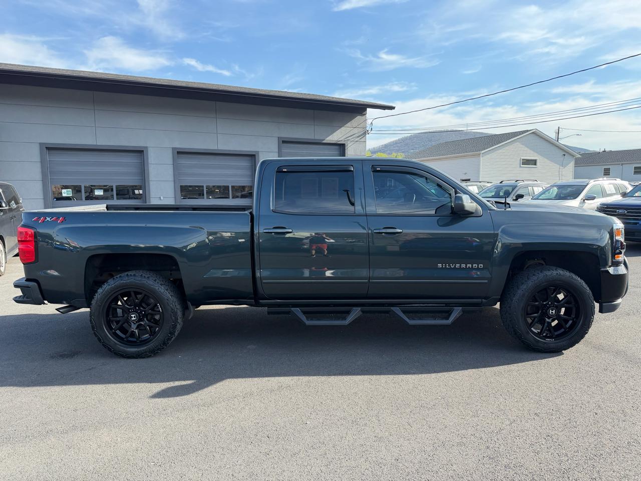 Chevrolet Silverado 1500  2018