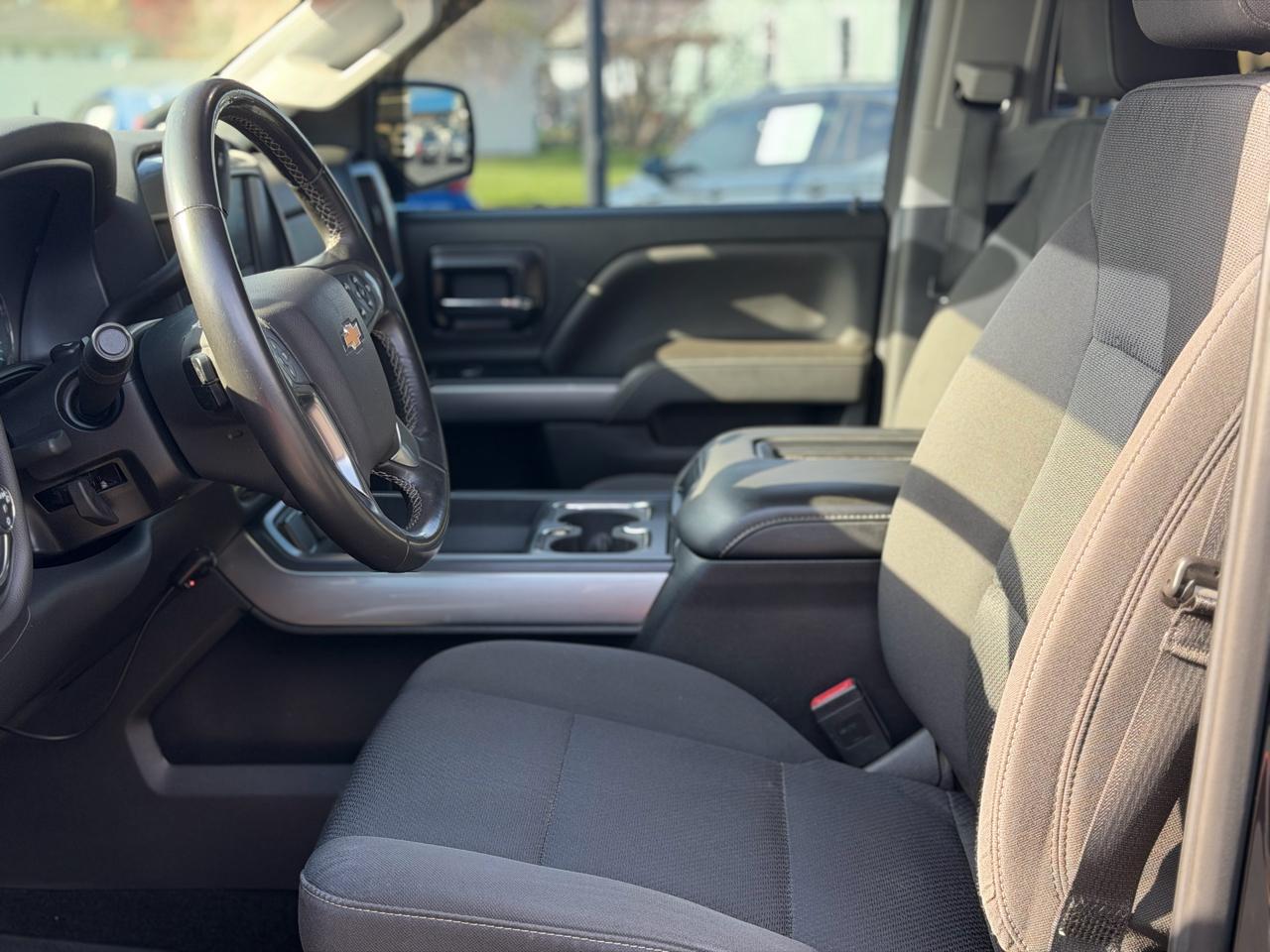 Chevrolet Silverado 1500  2018