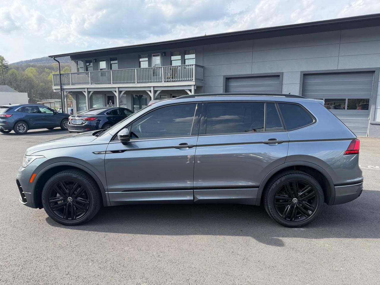 Volkswagen Tiguan  2022