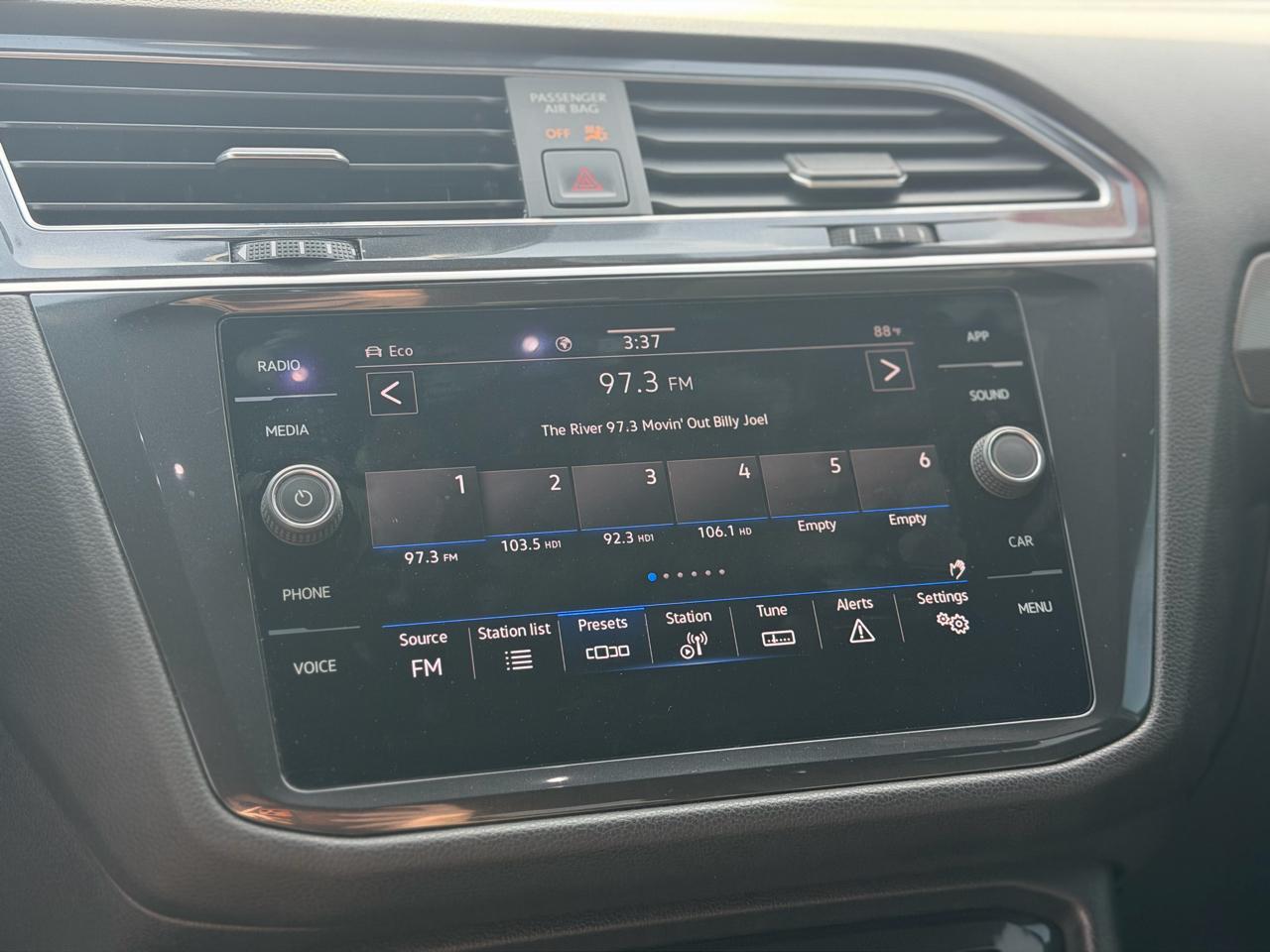 Volkswagen Tiguan  2022