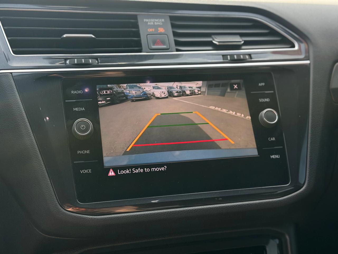 Volkswagen Tiguan  2022