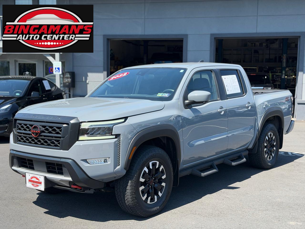 2022 Nissan Frontier PRO-4X Crew Cab 4X4's photo