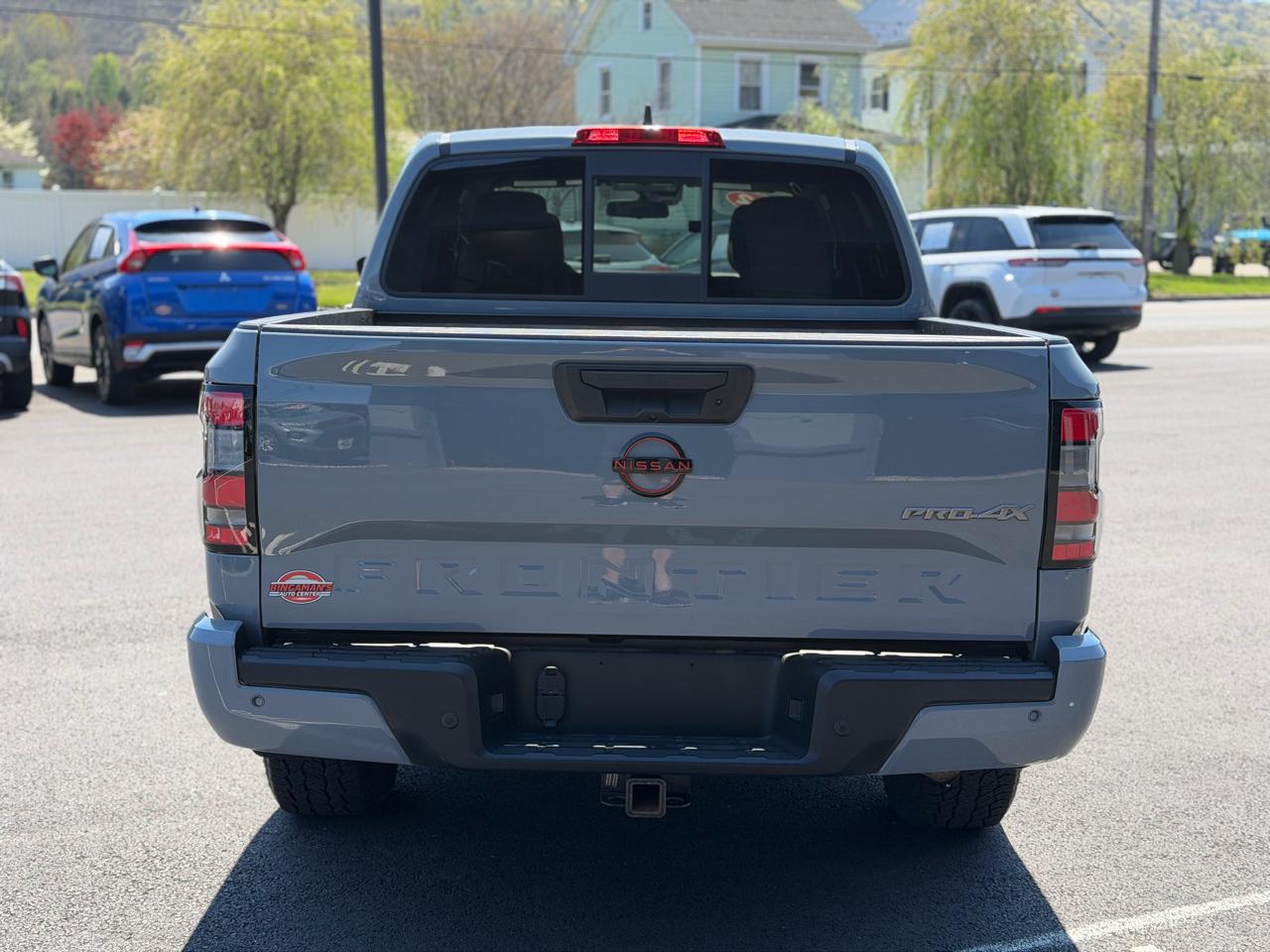 Nissan Frontier  2022