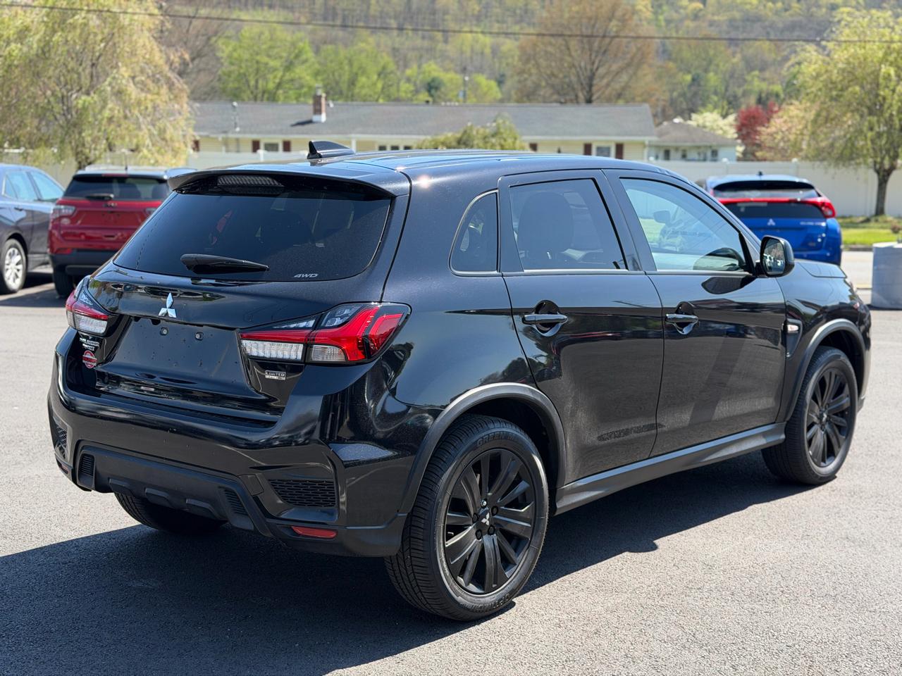 Mitsubishi Outlander Sport  2022