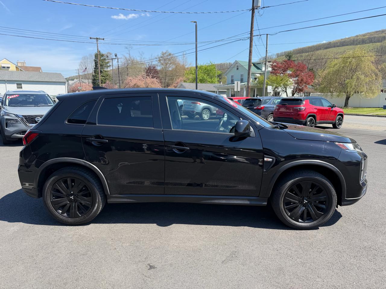 Mitsubishi Outlander Sport  2022