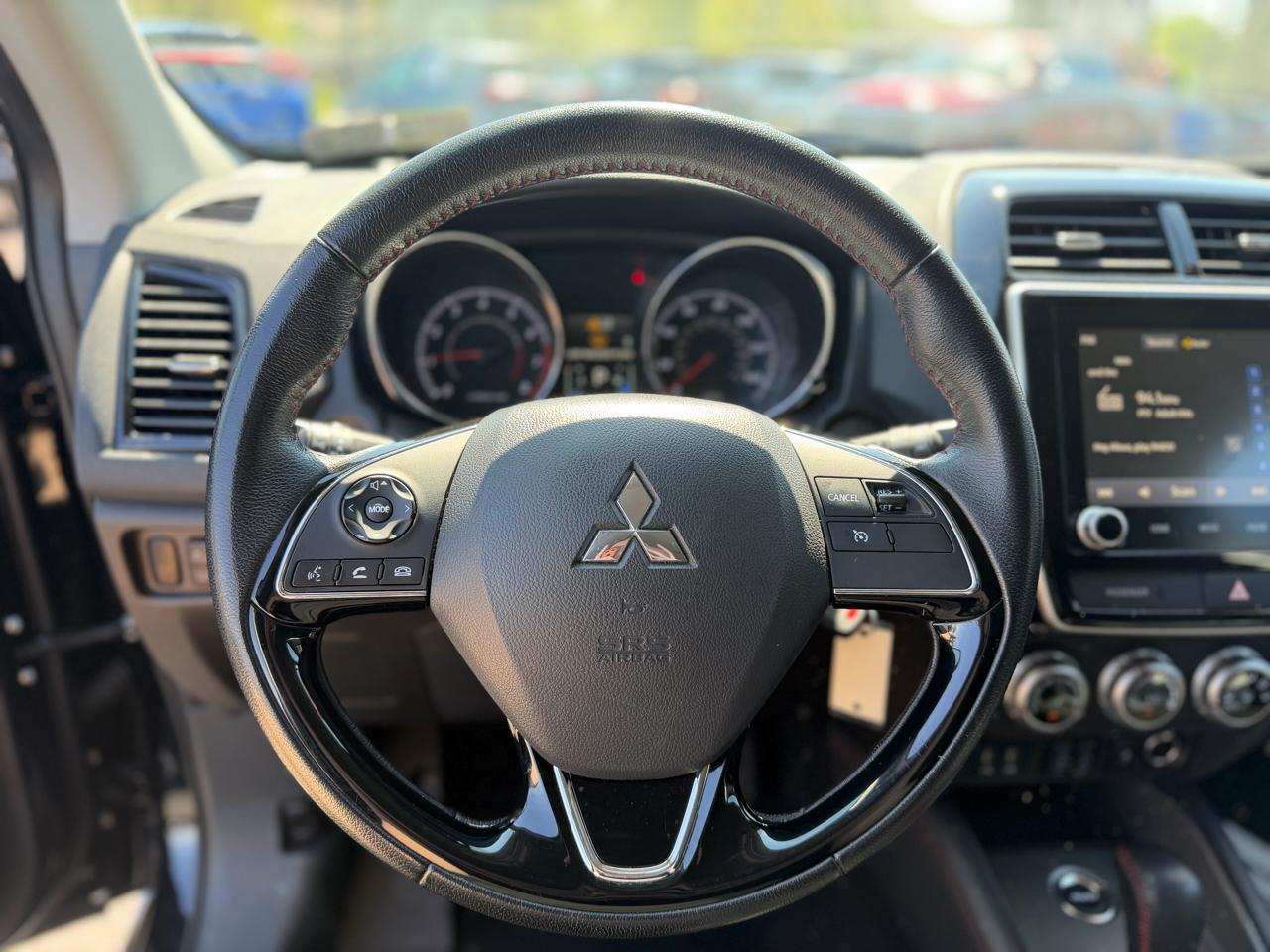 Mitsubishi Outlander Sport  2022
