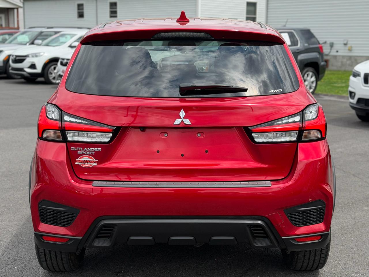 Mitsubishi Outlander Sport  2022