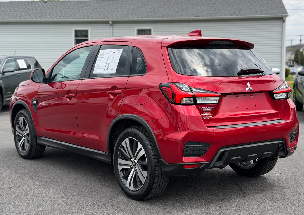 Mitsubishi Outlander Sport  2022