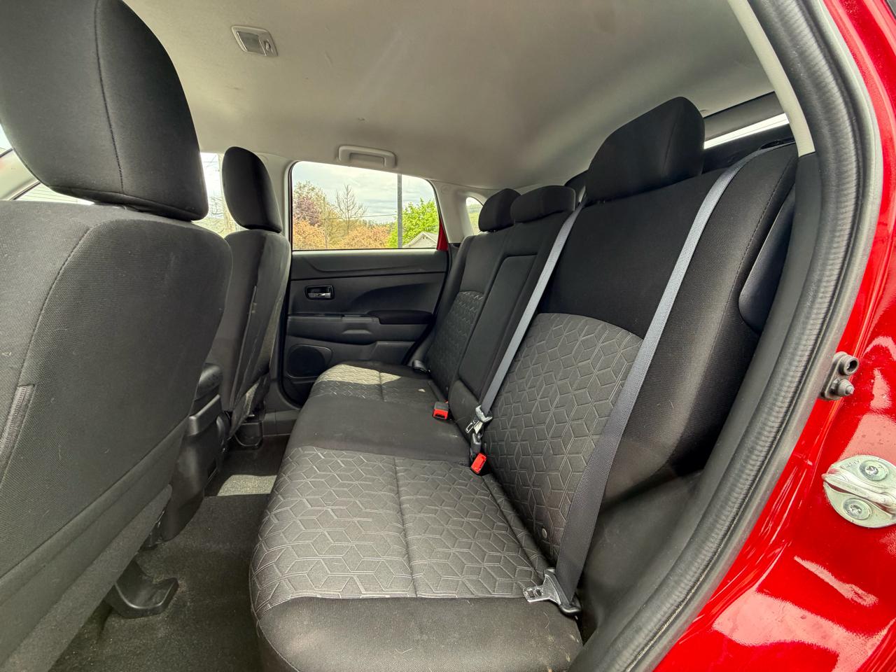 Mitsubishi Outlander Sport  2022