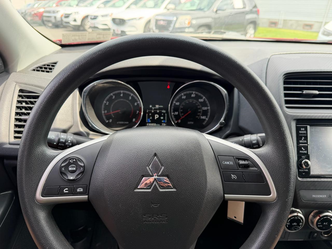 Mitsubishi Outlander Sport  2022