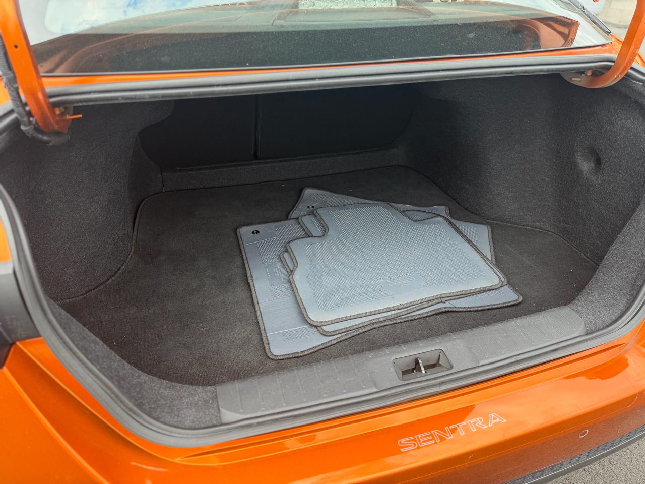 Nissan Sentra  2022