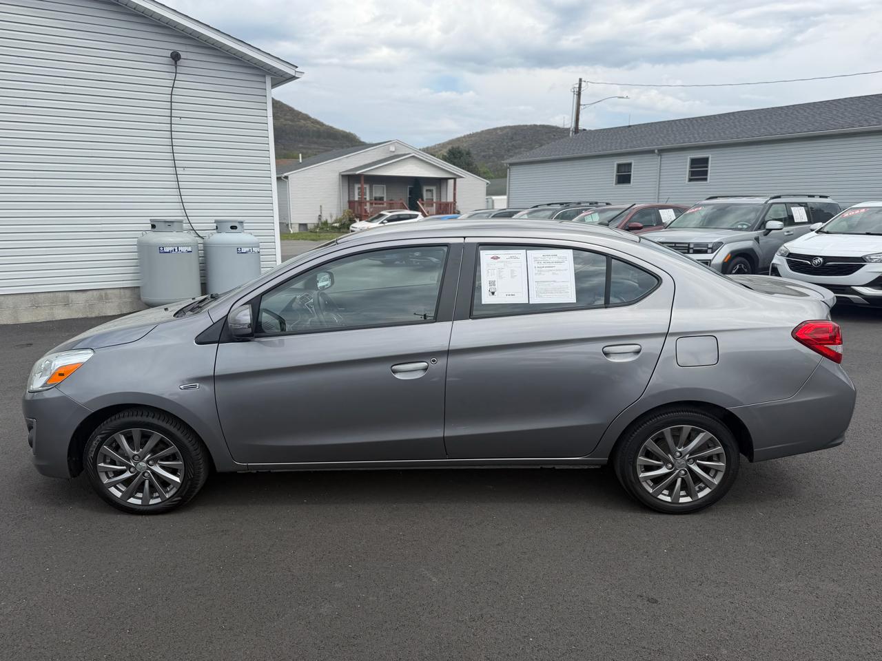 Mitsubishi Mirage G4  2017