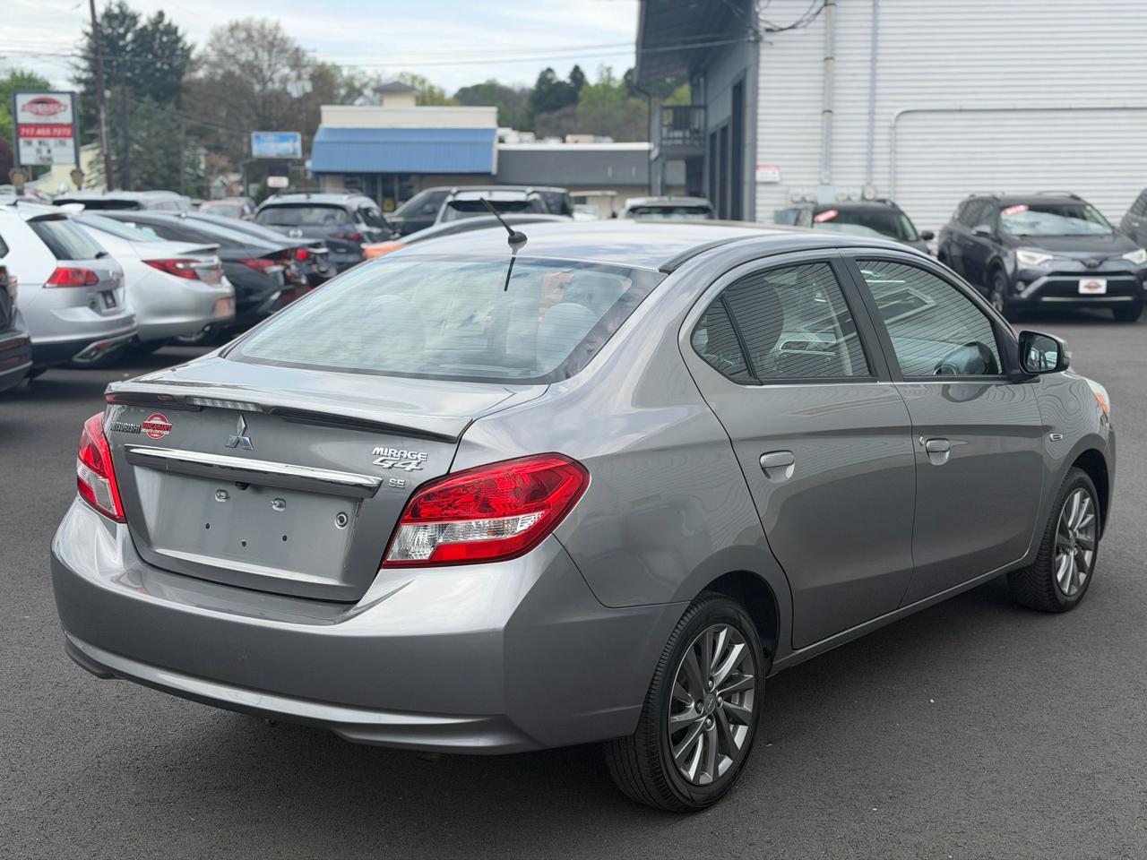 Mitsubishi Mirage G4  2017