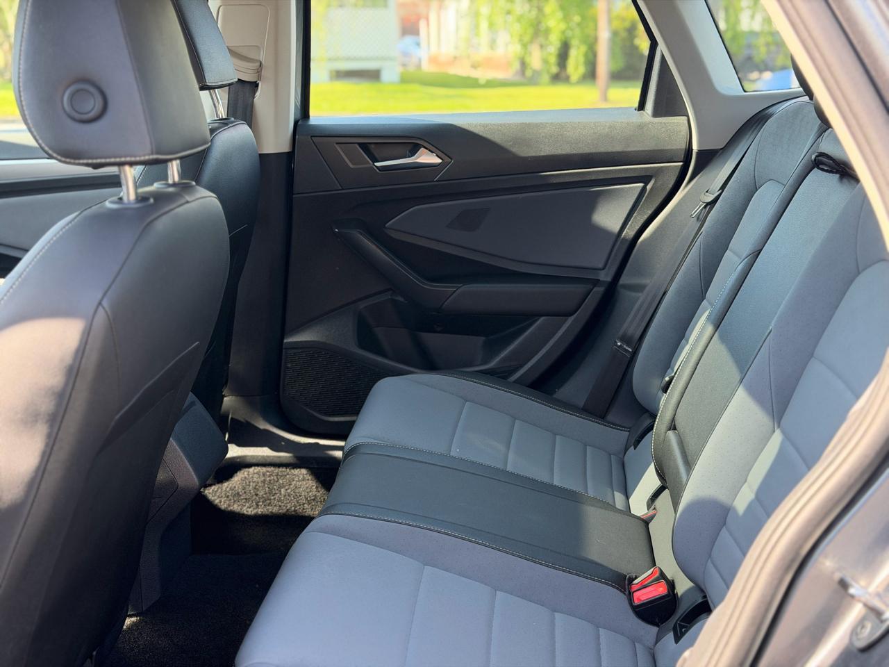 Volkswagen Jetta  2025