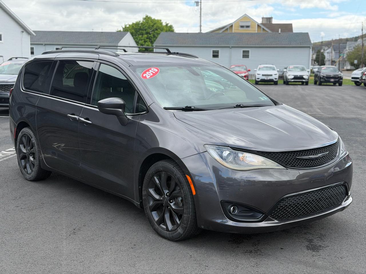 Chrysler Pacifica  2019