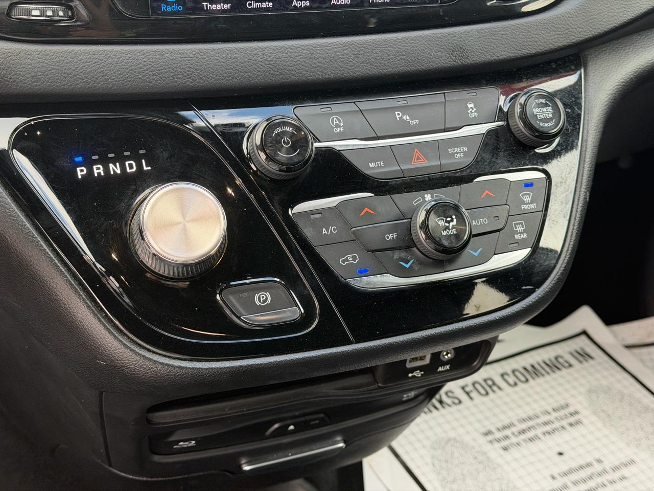 Chrysler Pacifica  2019