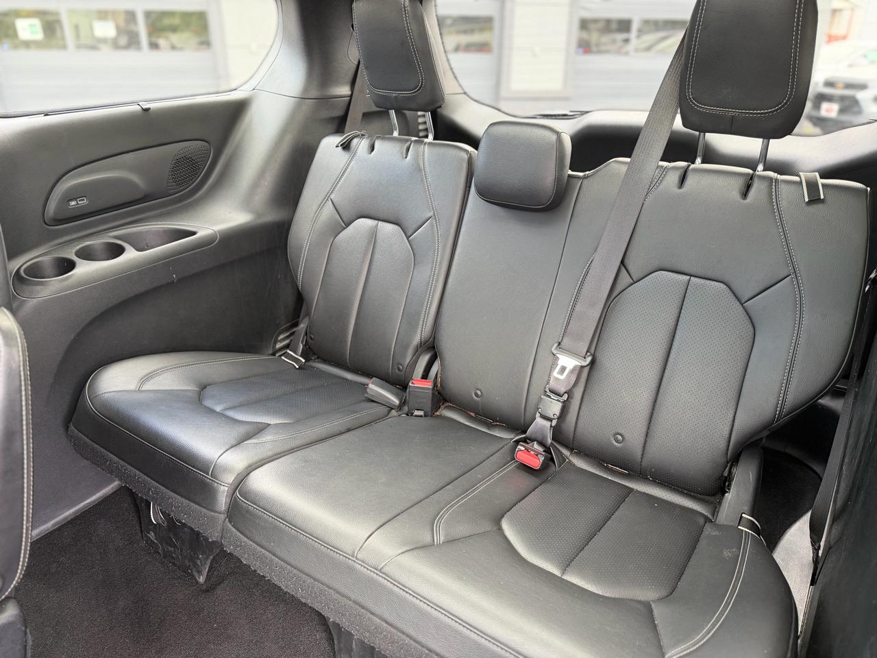 Chrysler Pacifica  2019