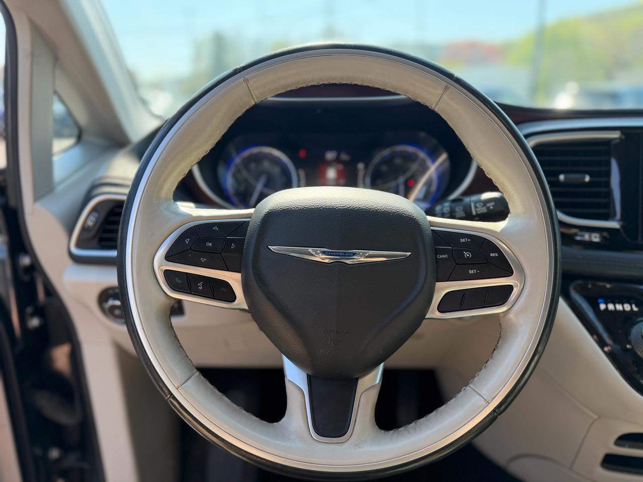 Chrysler Pacifica  2020