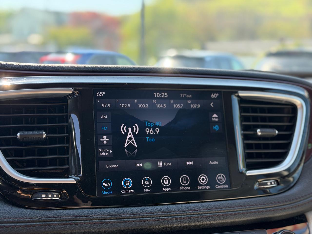 Chrysler Pacifica  2020