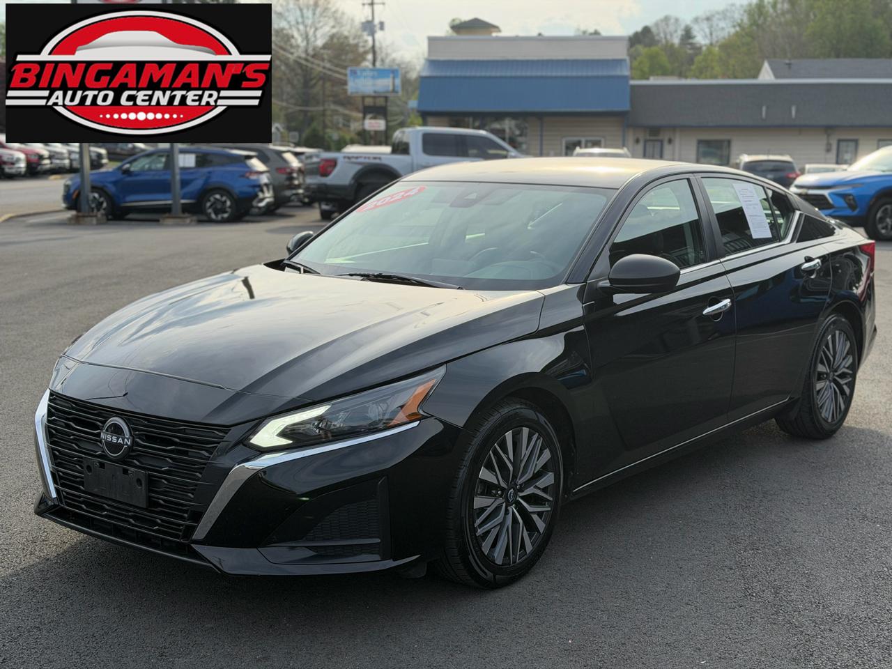 Nissan Altima  2024