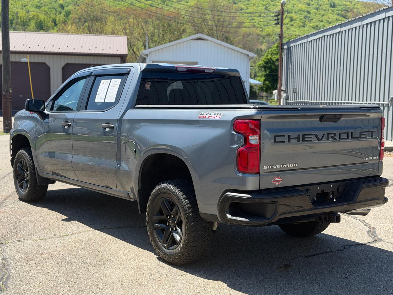 Chevrolet Silverado 1500  2021