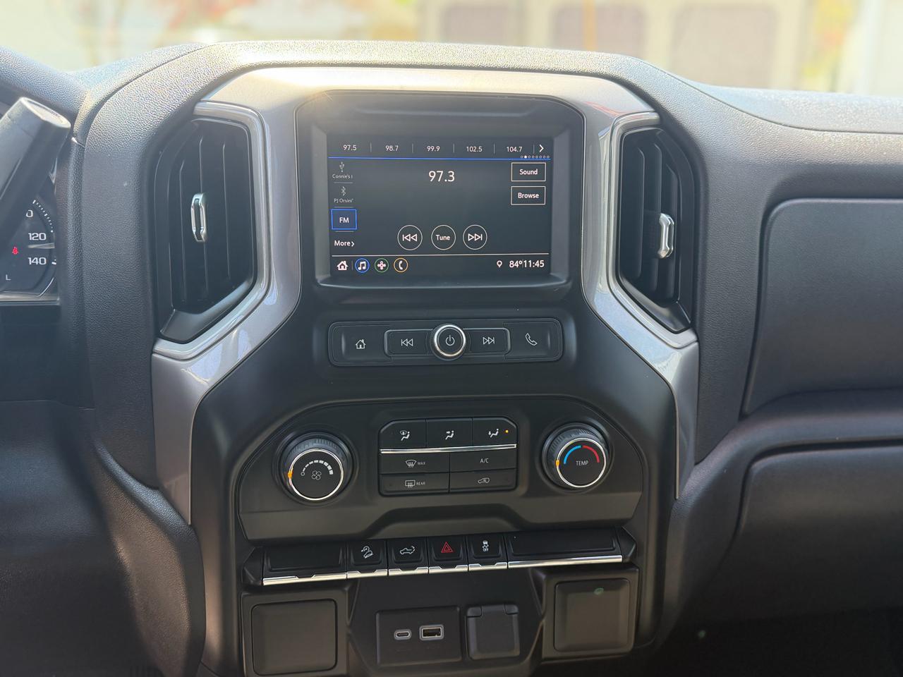 Chevrolet Silverado 1500  2021