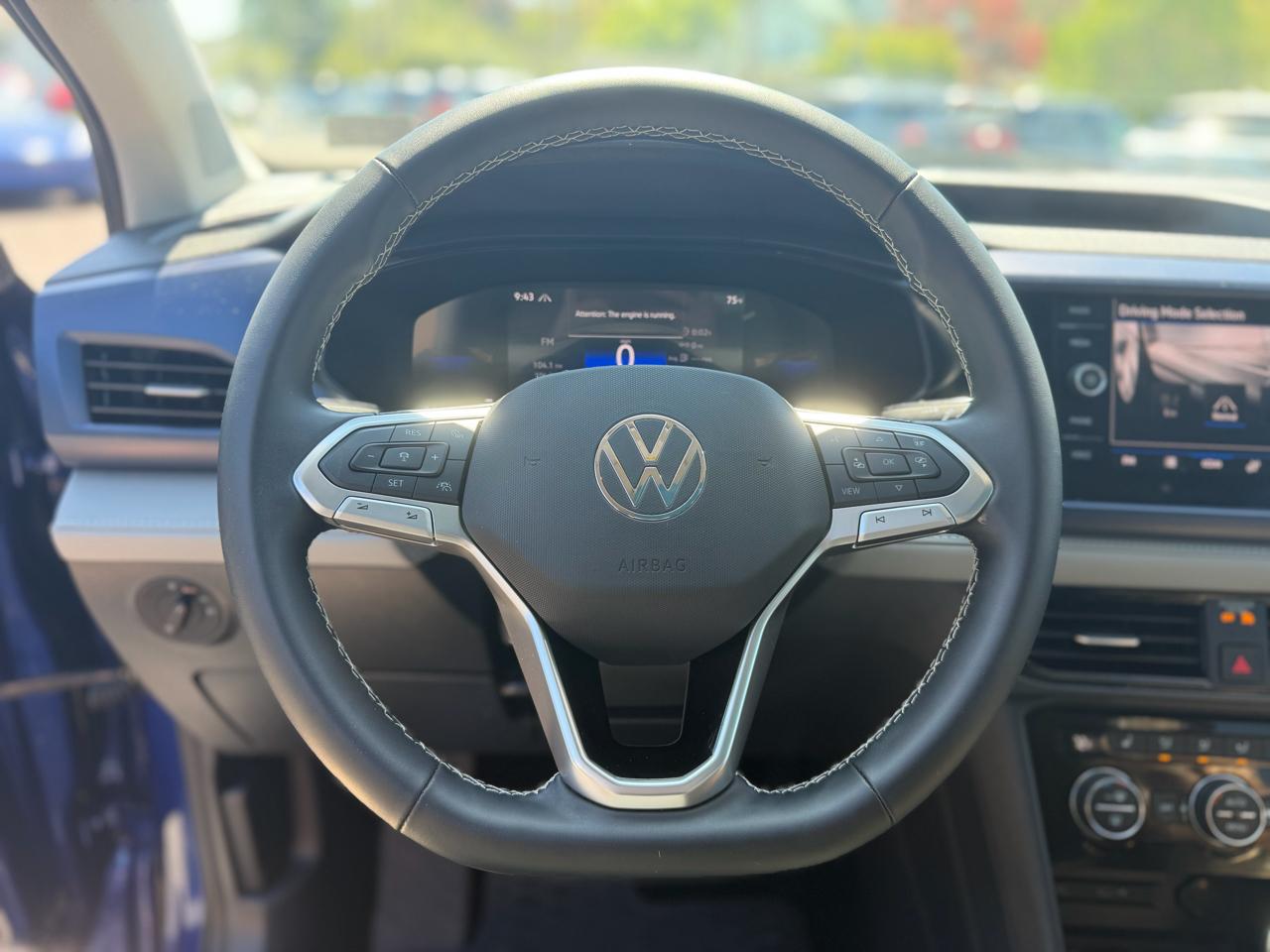 Volkswagen Taos  2024