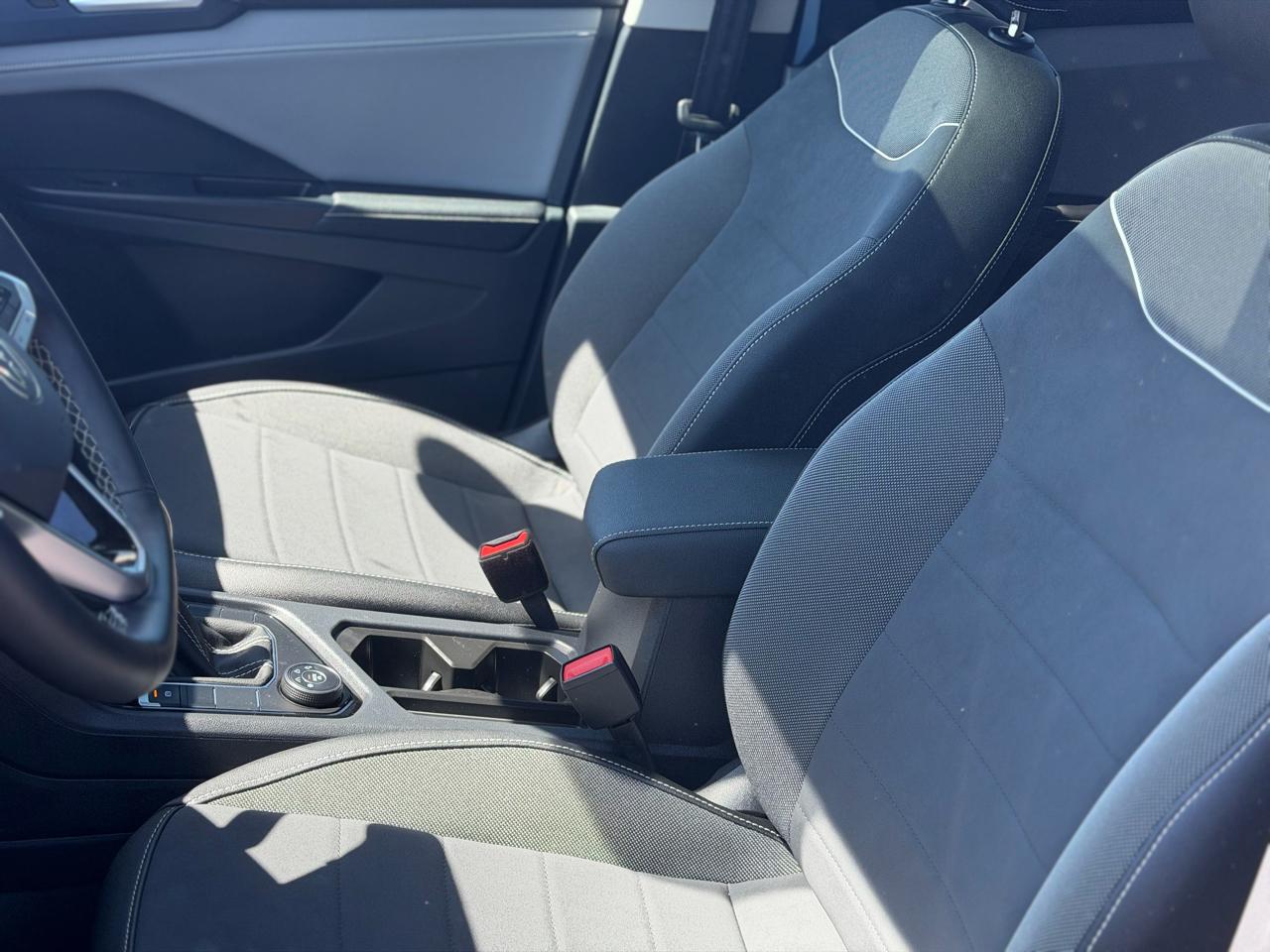 Volkswagen Taos  2024