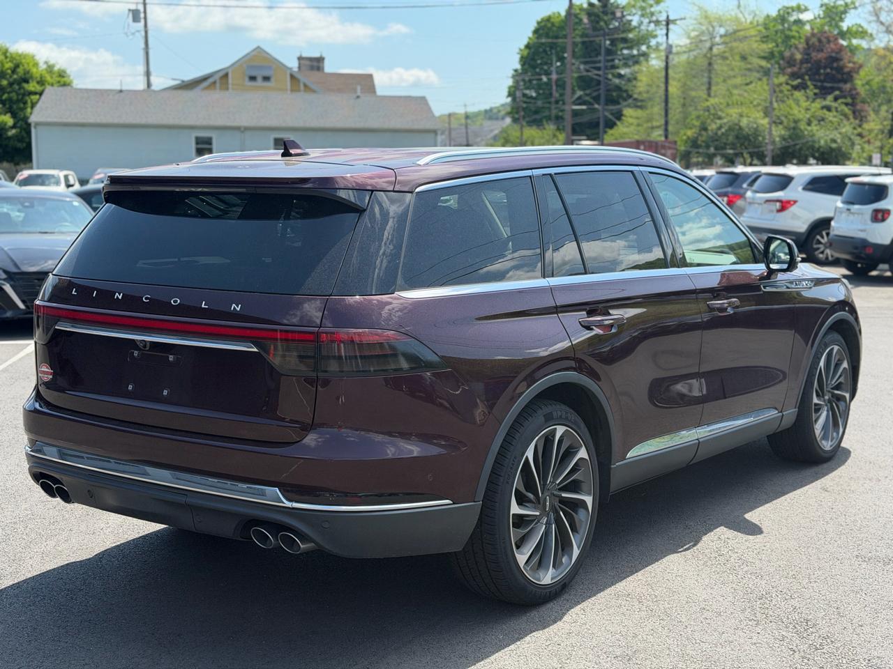 Lincoln Aviator  2020