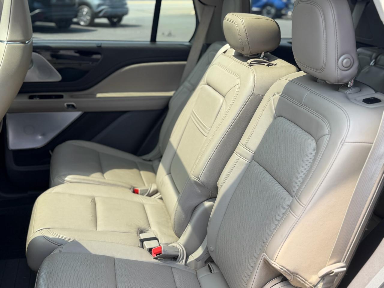 Lincoln Aviator  2020