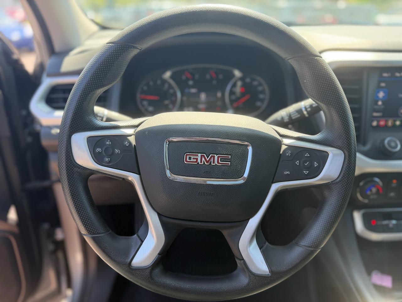 GMC Acadia  2023