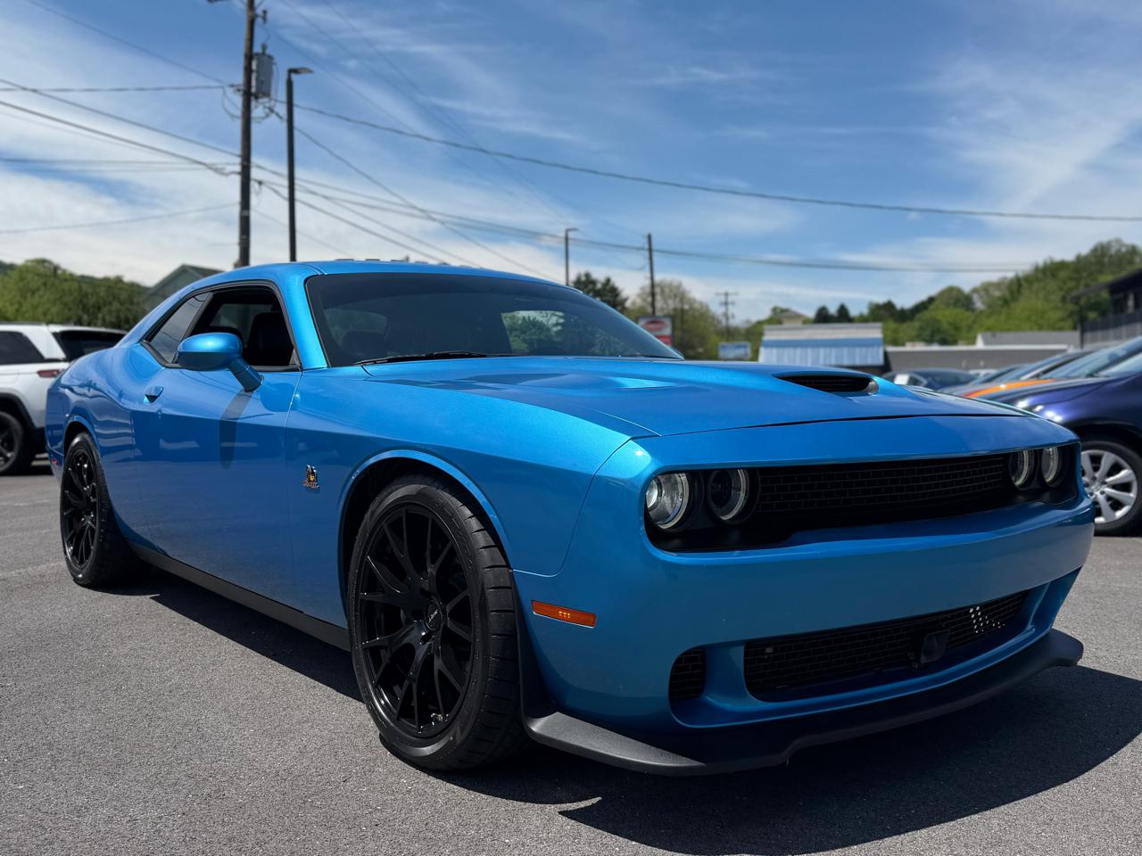 Dodge Challenger  2016