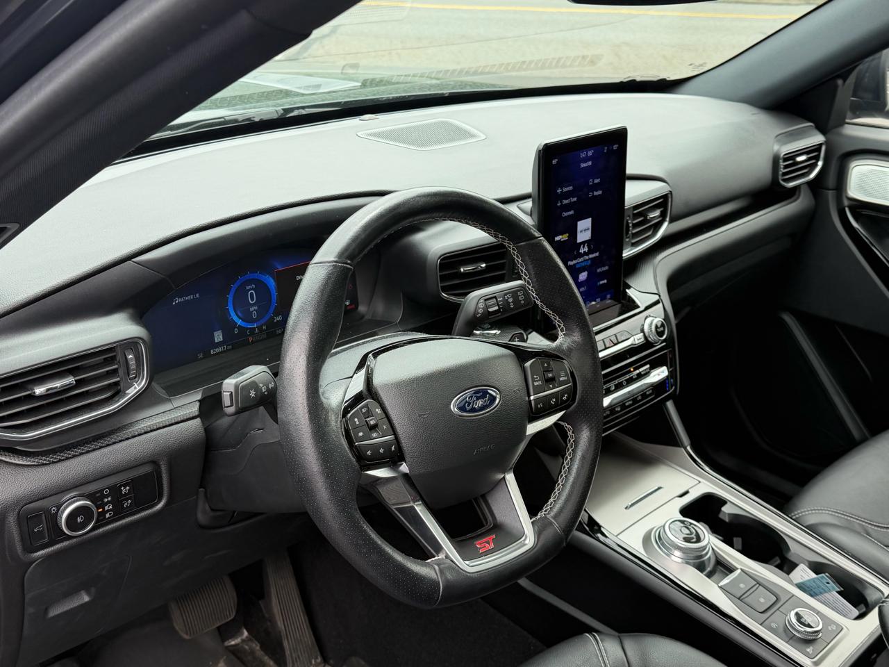 Ford Explorer  2023