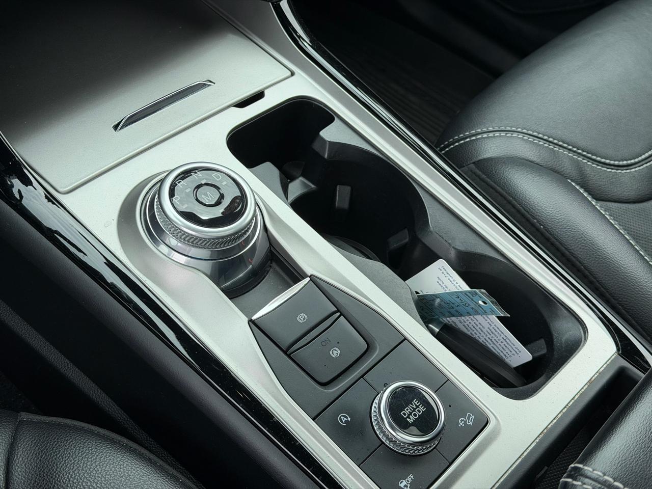 Ford Explorer  2023