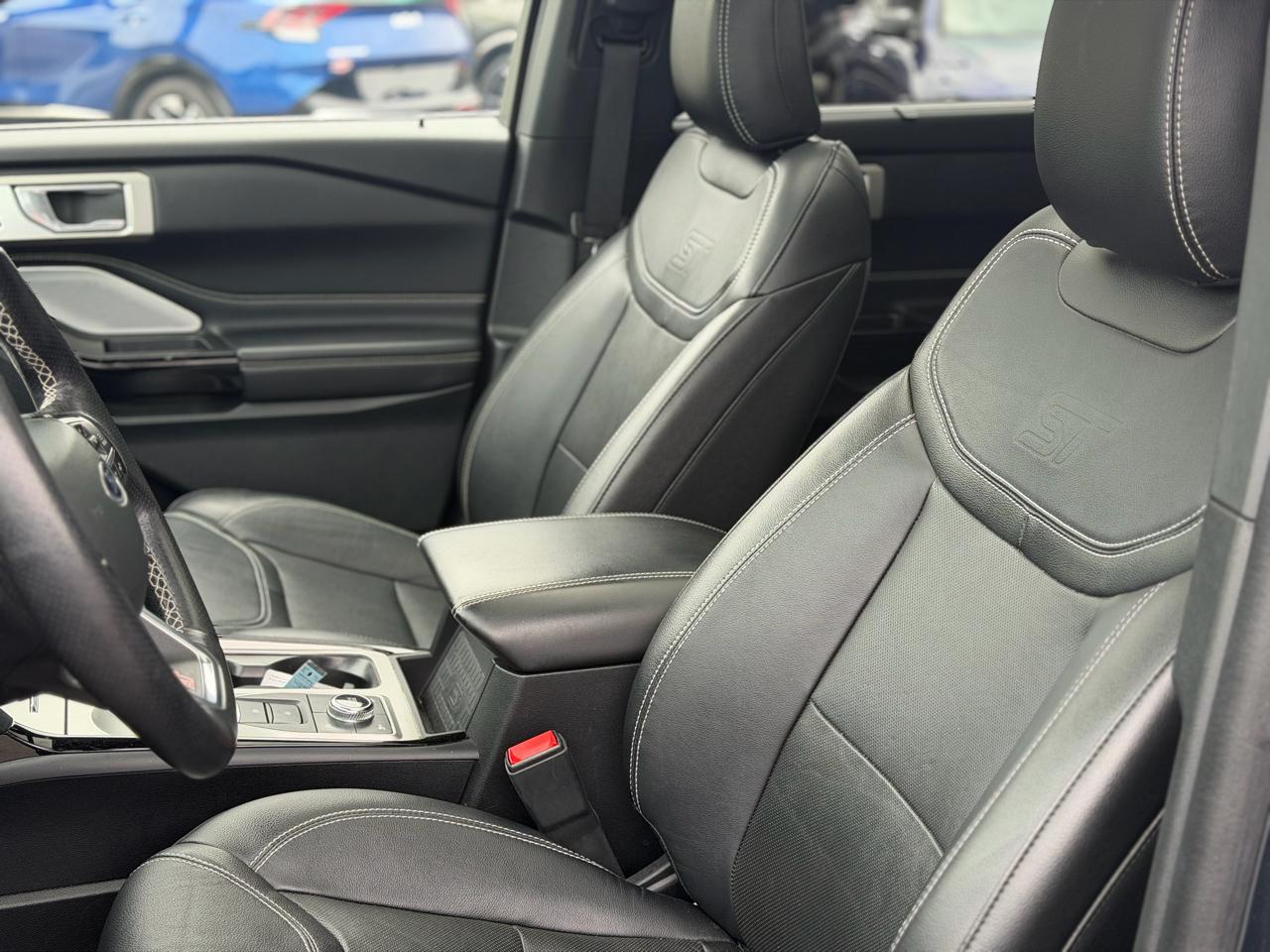 Ford Explorer  2023