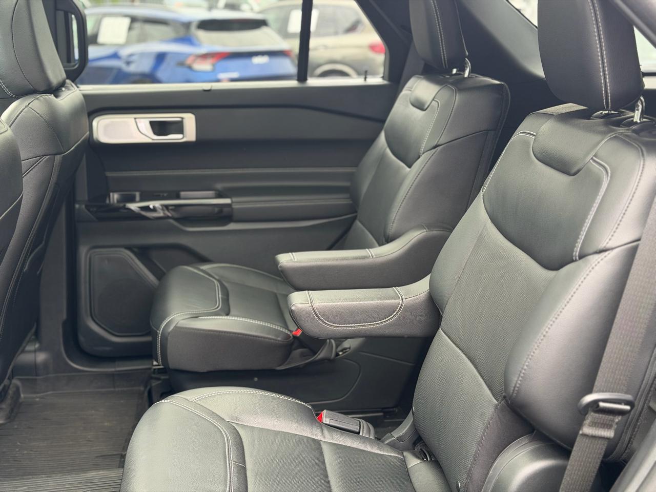 Ford Explorer  2023