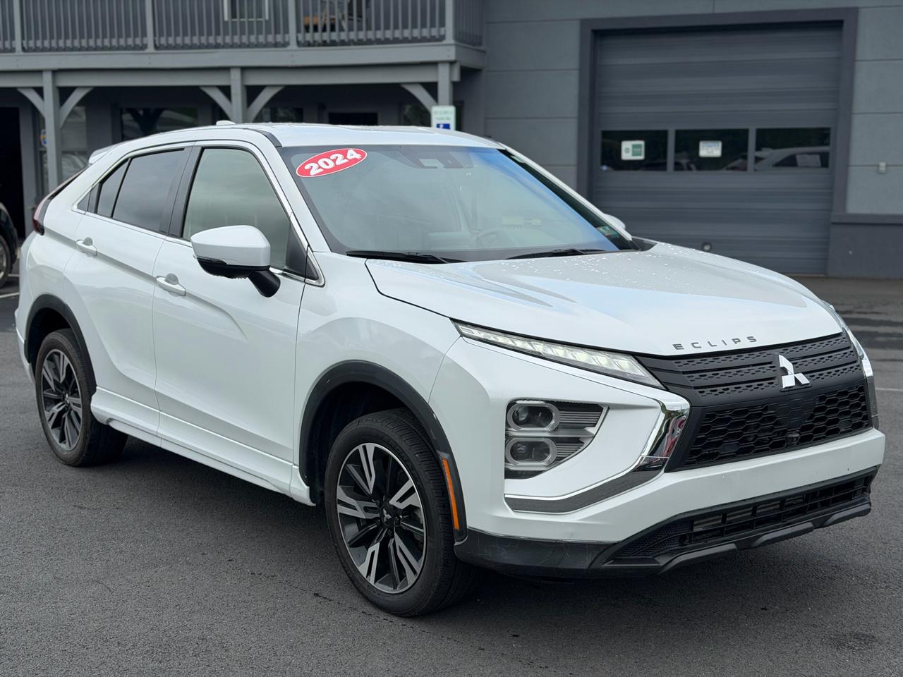 Mitsubishi Eclipse Cross  2024
