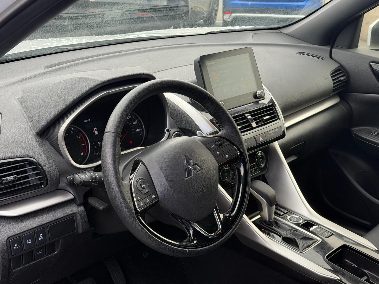Mitsubishi Eclipse Cross  2024