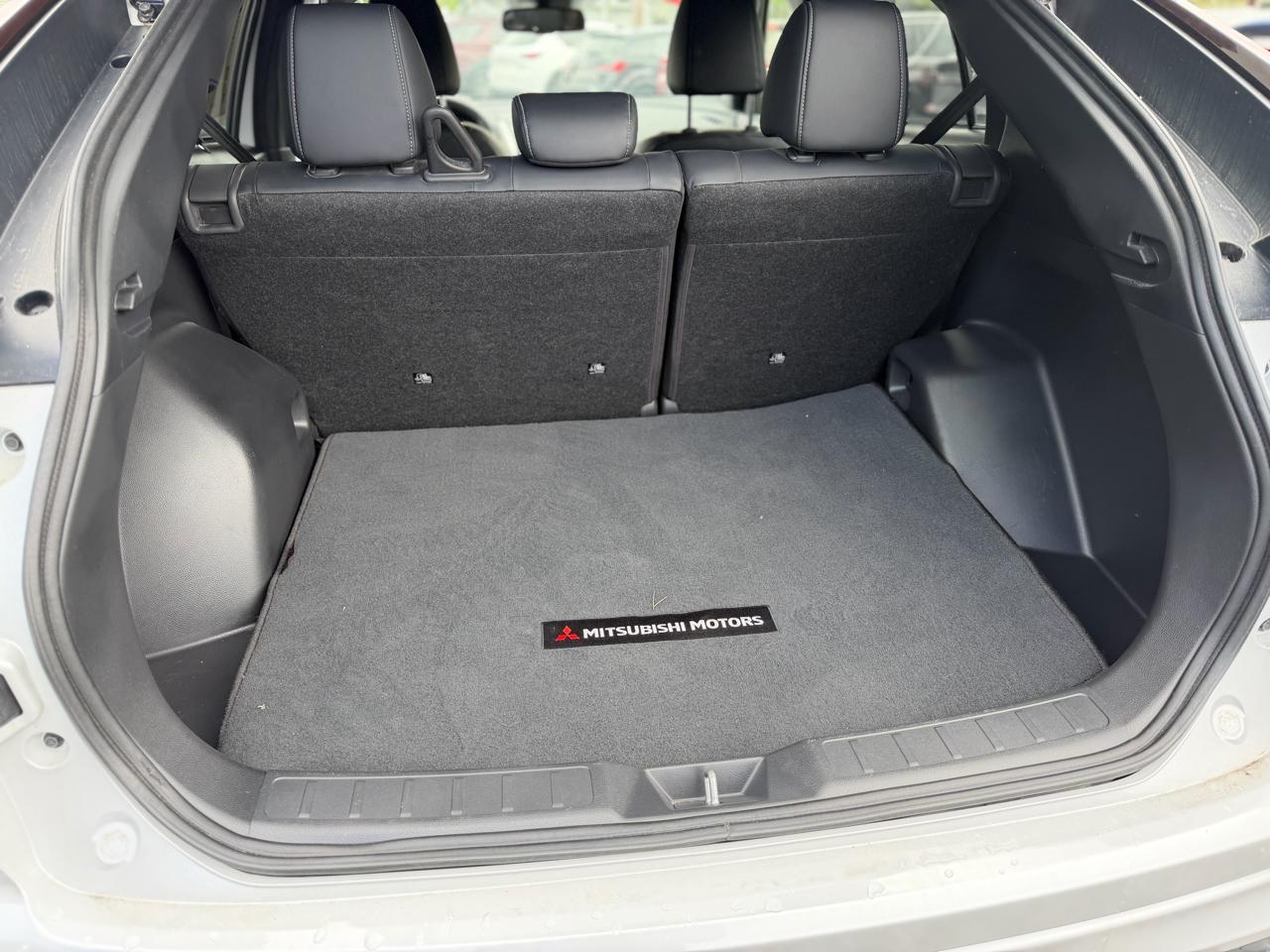 Mitsubishi Eclipse Cross  2024