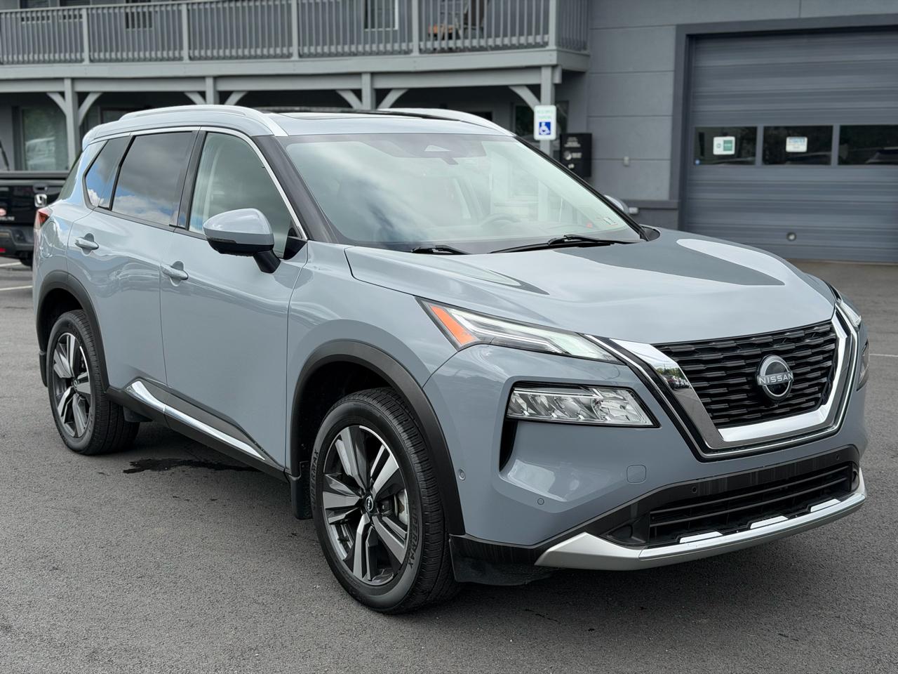 Nissan Rogue  2023