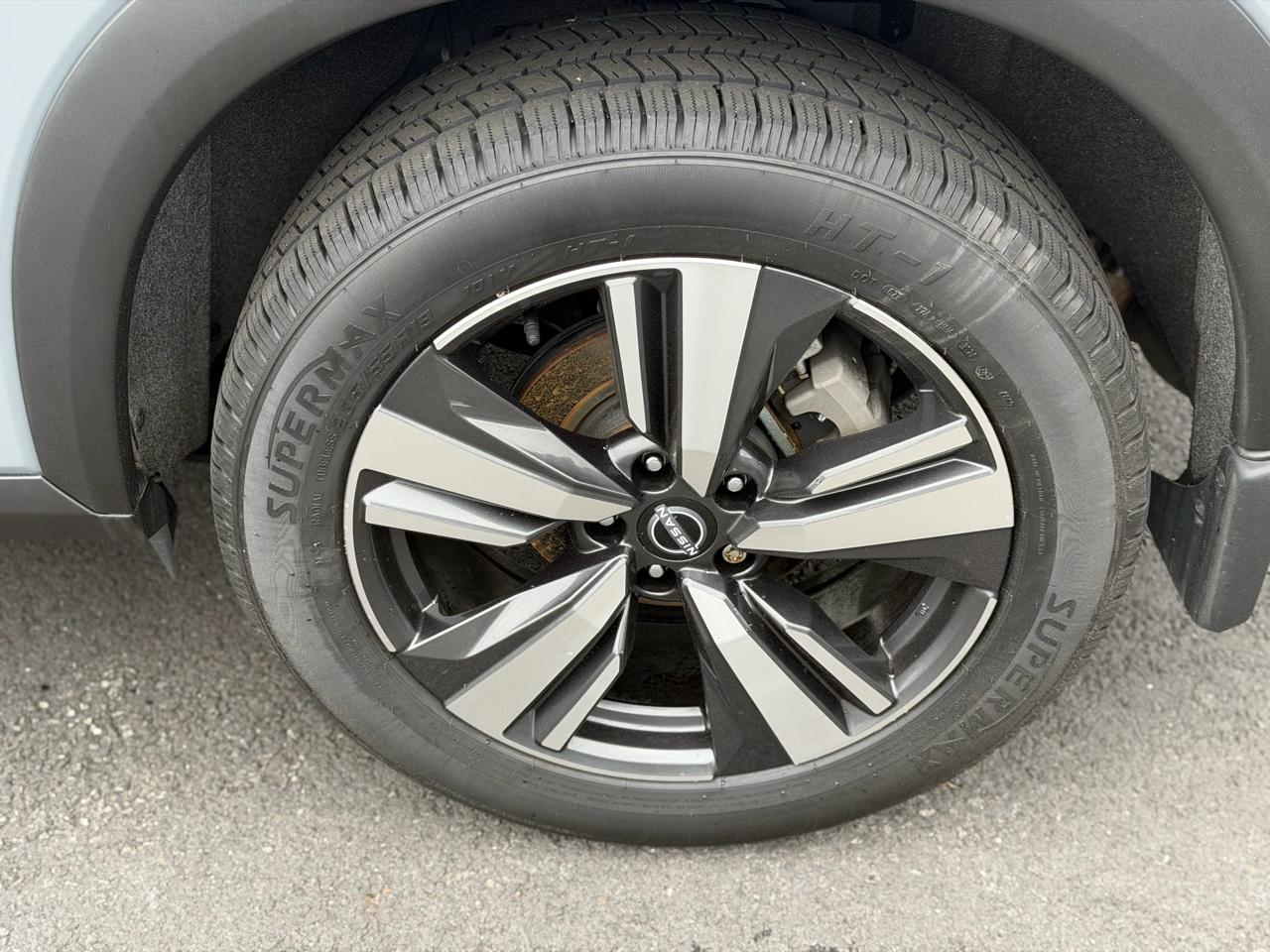 Nissan Rogue  2023
