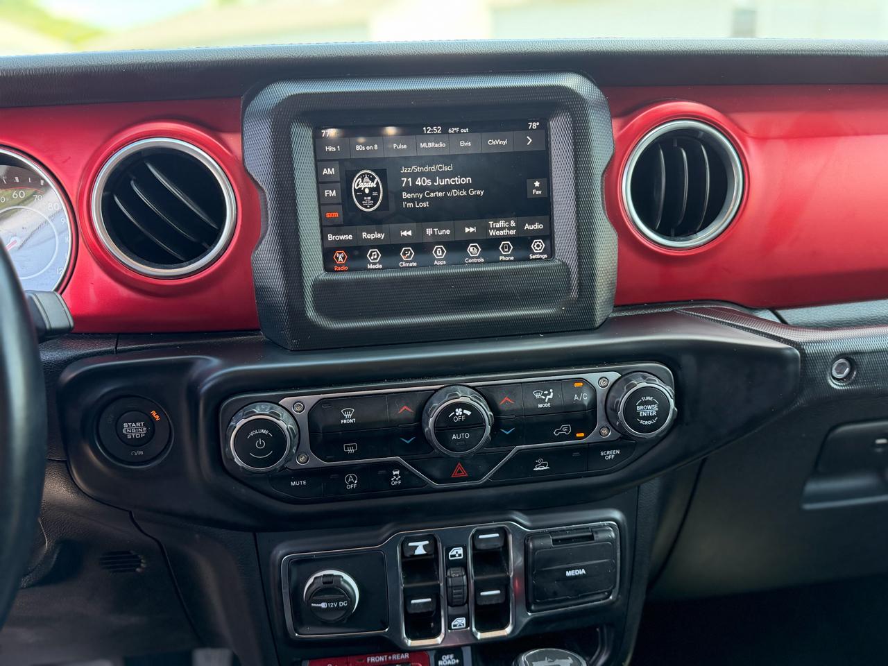 Jeep Wrangler  2021