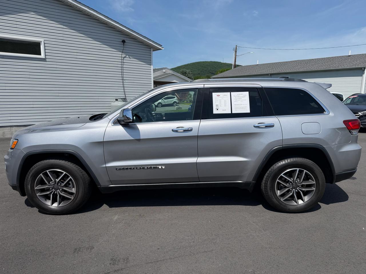Jeep Grand Cherokee  2021