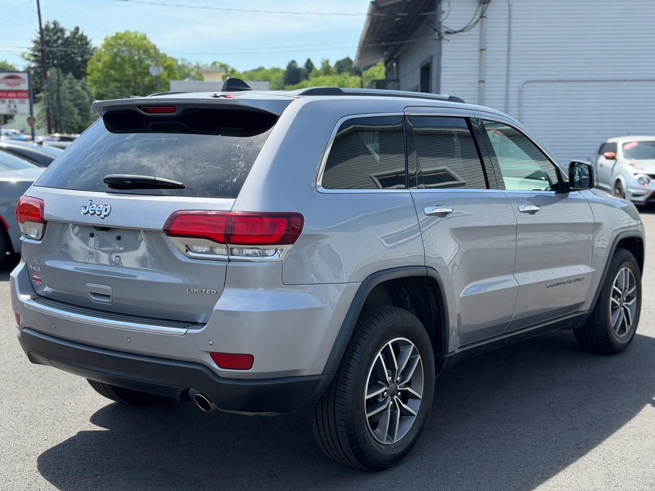 Jeep Grand Cherokee  2021
