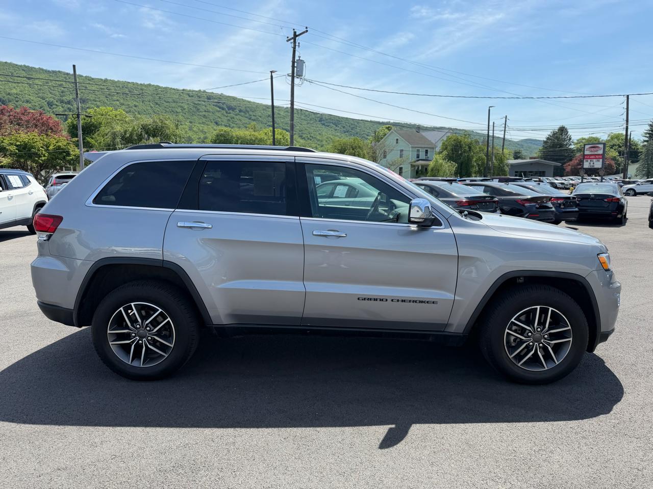 Jeep Grand Cherokee  2021