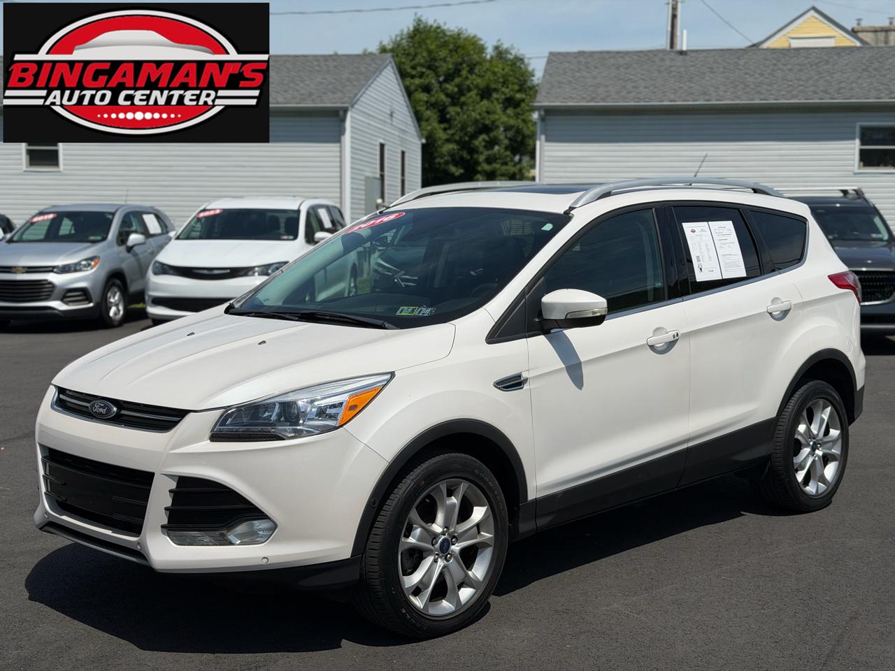 2016 Ford Escape Titanium 4WD's photo