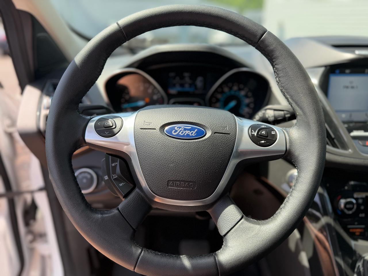 Ford Escape  2016