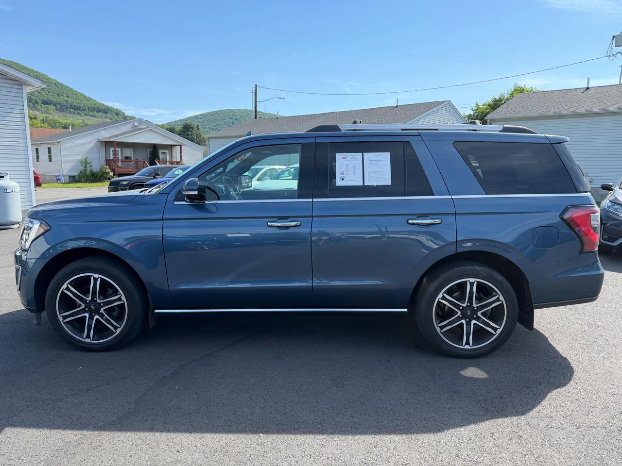 Ford Expedition  2020